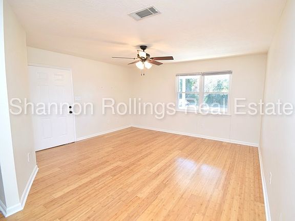 3rd image of 301 W Clifton Ave