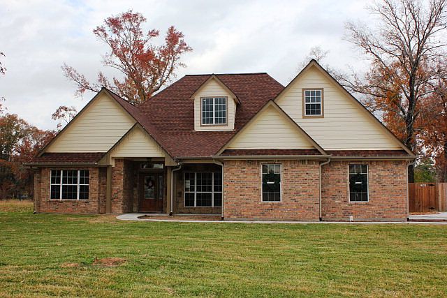 1st image of 142 Westfield Loop