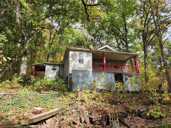 152 Aley Hill Rd, Beaver Falls, PA 15010