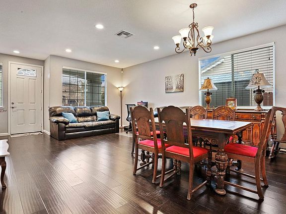 2nd image of 1342 Windsong Dr