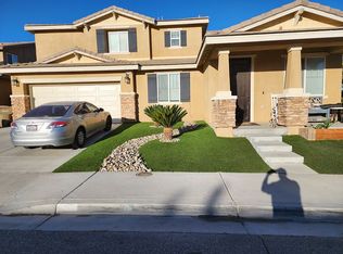 9054 Coachella Ave, Oak Hills, CA 92344