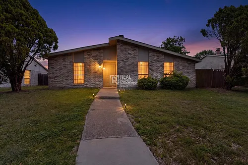 5217 Aberdean Trl Photo 1