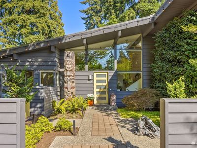 10606 Woodhaven Lane, Bellevue, WA, 98004