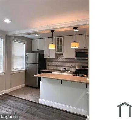 2 bed, $1,450 — Photo 2