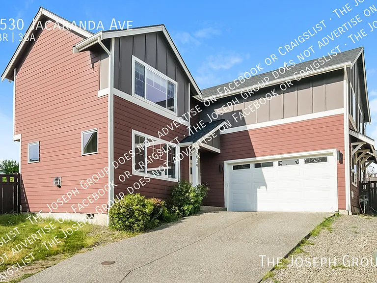 2530 Jacaranda Ave — Photo 3