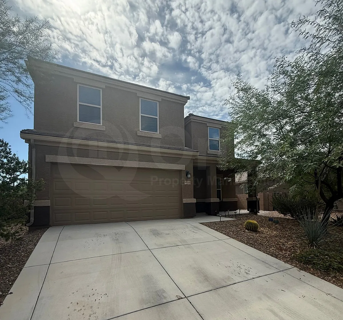 4 bed, 2.5 bath, 2645 sqft, $2,500 — Photo 1