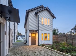 2211 17th Avenue S, Seattle, WA 98144