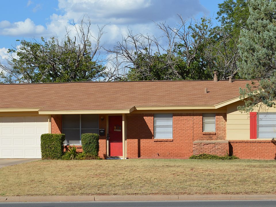 1st image of 3998 N 10th St