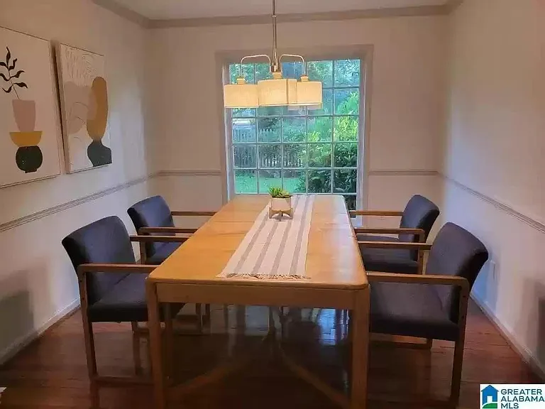 916 Greenbriar Cir — Photo 10