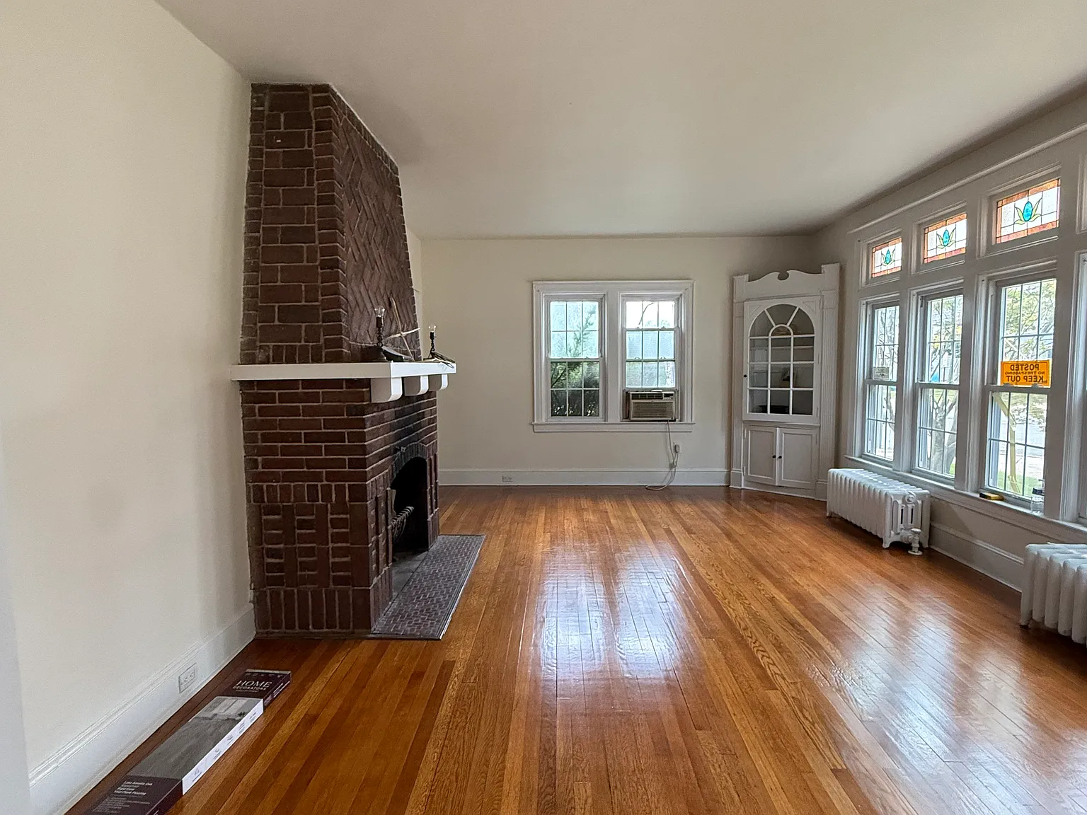 W Cherry St, Hicksville — Photo 1