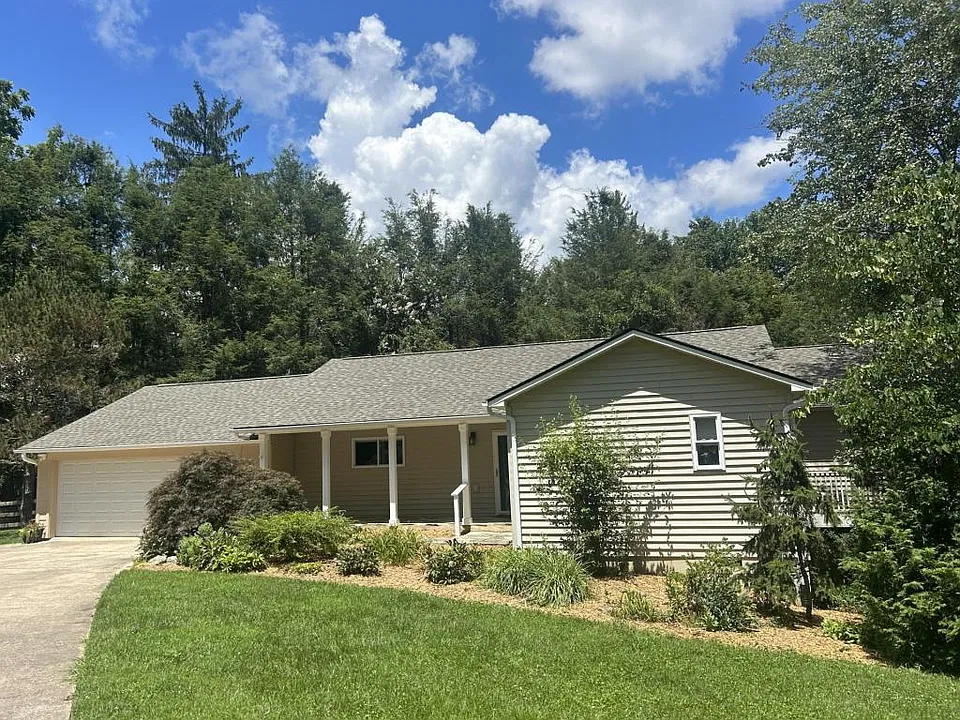 15 Beaverdam Knoll Rd