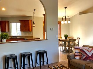 1370 SW David Dr, Grants Pass, OR 97527