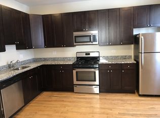5407 N Ravenswood Ave #R, Chicago, IL 60640