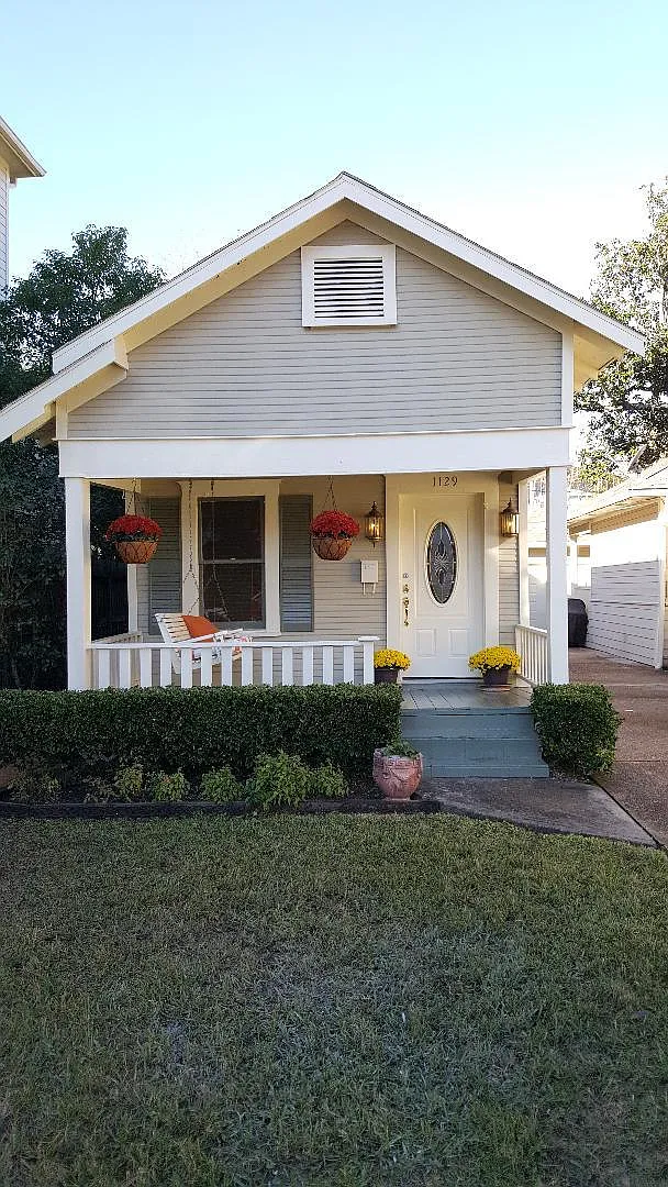 1129 Tulane St — Photo 1
