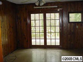 3rd image of 615 McAdenville Ave