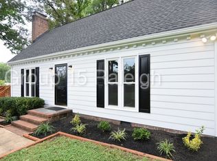 3208 Pinecrest Dr, Raleigh, NC 27609