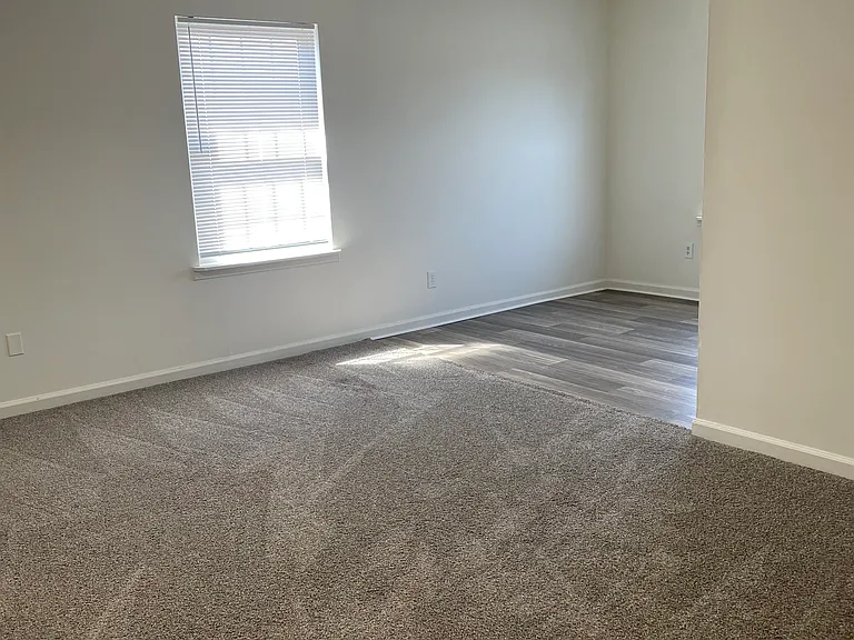 243 Fulkerson Dr #C — Photo 1
