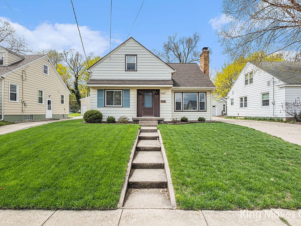 1st image of 1447 Powers Ave NW