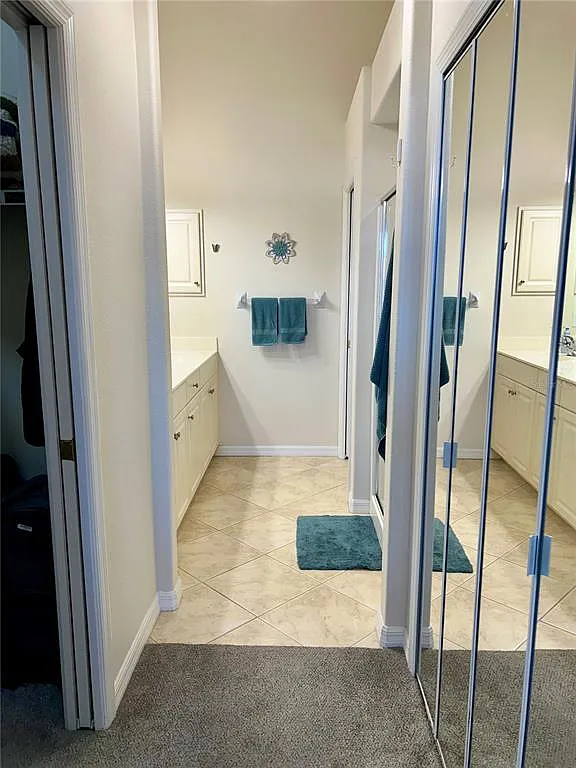 3 bed, 2.0 bath, 1467 sqft, $2,500 — Photo 2