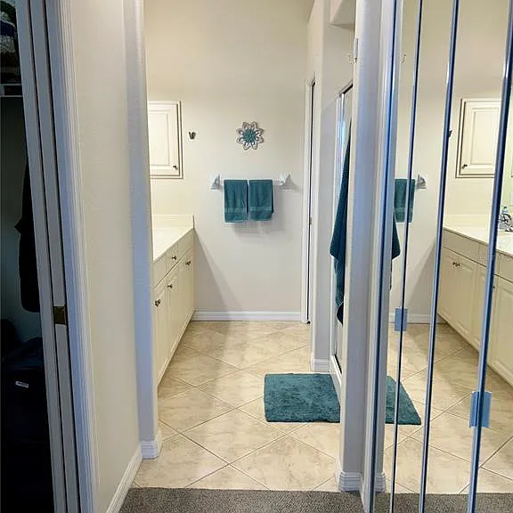 980 Cooper St #402 — Photo 8