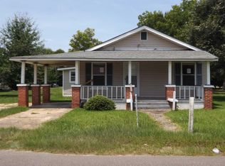 233 Wilson Ave, Atmore, AL 36502