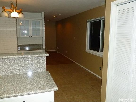 4th image of 9132 Condesa Dr