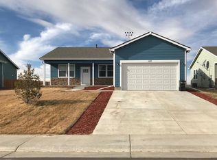 107 S 4th Pl, Deer Trail, CO 80105