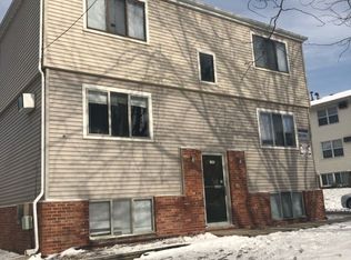 102 W Locust St APT 1, Normal, IL 61761