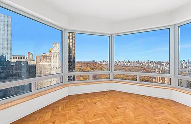 301 West 57th Street, #33B