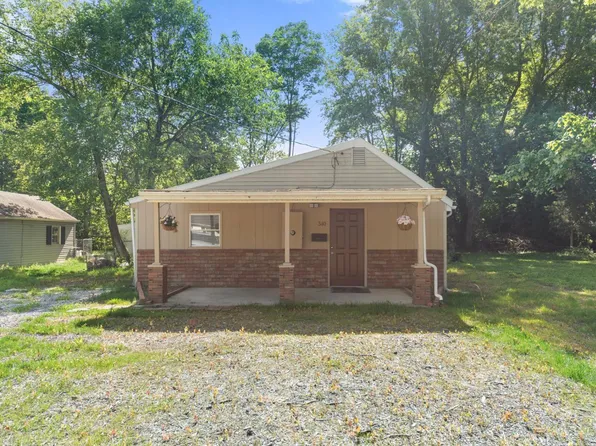 340 N East St, Bethel, OH 45106