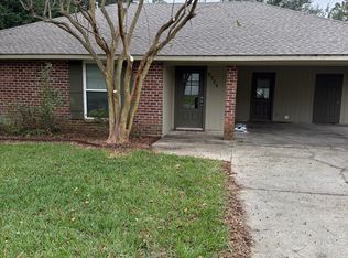 9734 Mint Dr, Baton Rouge, LA 70809