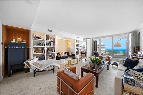 789 Crandon Blvd #1001 Photo 1