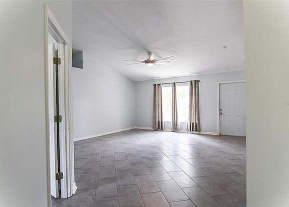 3rd image of 1270 Cogan Dr SE
