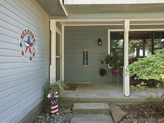 4th image of 603 E Coppinger Ave