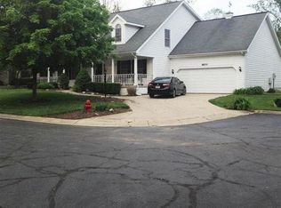 8600 Shelly Woods Ct, Springboro, OH 45066