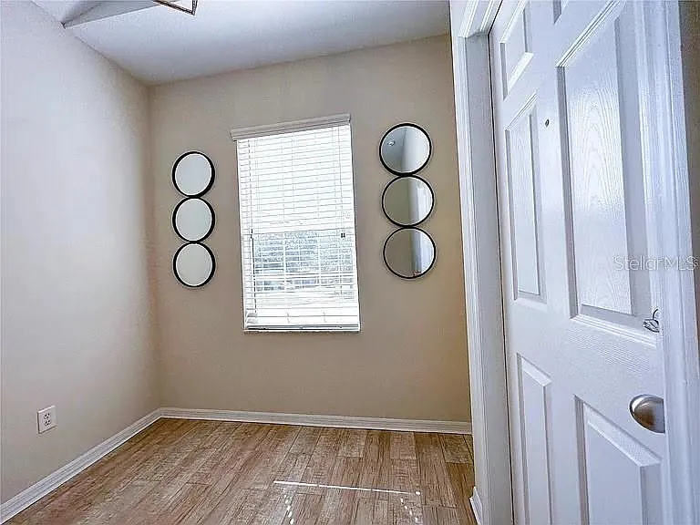 21915 Bell Lake Rd #2 — Photo 4