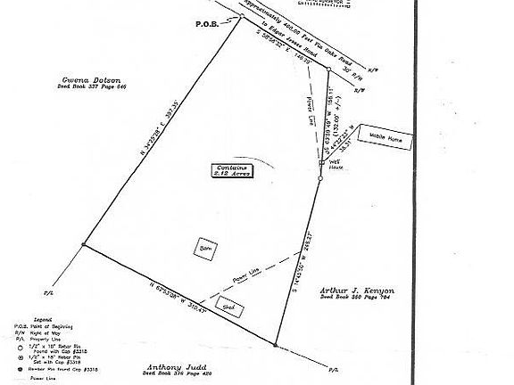 3rd image of 123 Oaks Rd