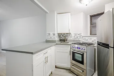 Rented by Living New York