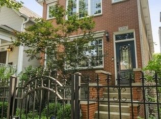 1723 W School St, Chicago, IL 60657