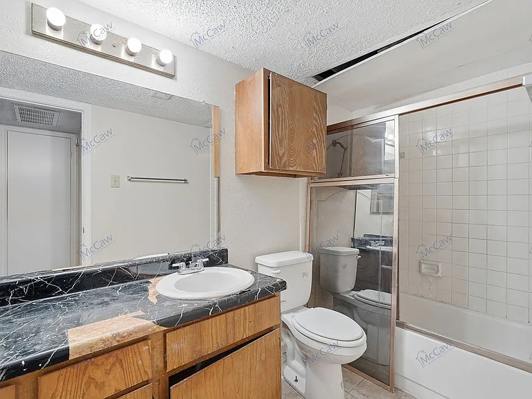 9520 Royal Ln #209 — Photo 17