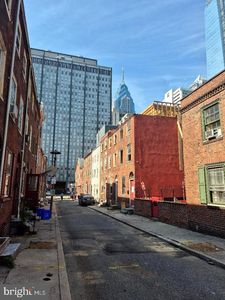 129 N Mole St, Philadelphia, PA, 19102