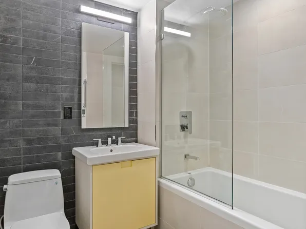 15 East 19th Street image 9 of 19