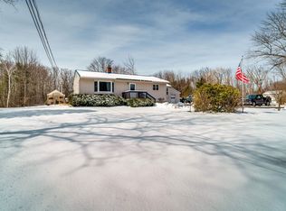 759 Salmon Falls Rd, Rochester, NH 03868
