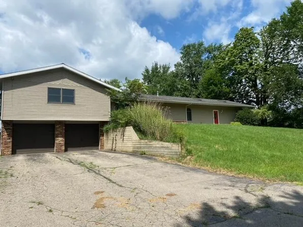 7998 Willson Rd, Jackson, MI 49201