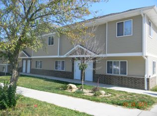 2212 Olive St, Cedar Falls, IA 50613
