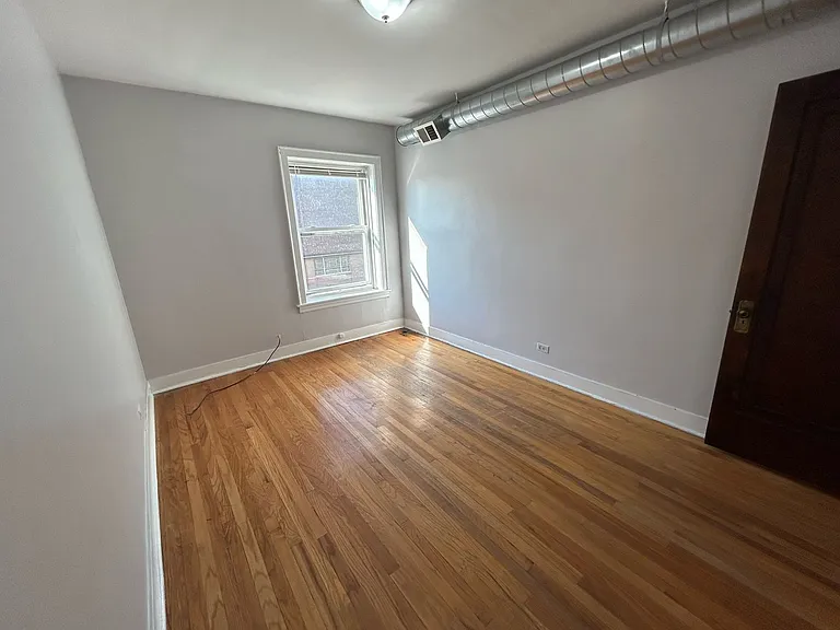 4334 W Lawrence Ave — Photo 8