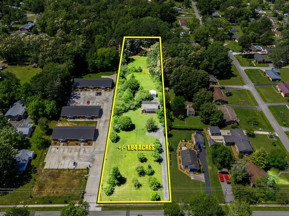 1006 W Lincoln St, Tullahoma, TN 37388