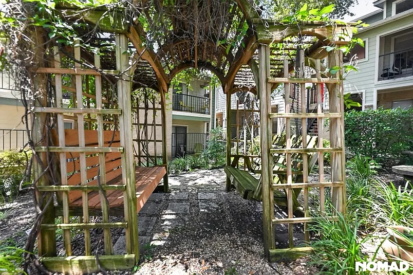 2104 Cullen Ave #202, Austin, Texas 78757 — Photo 3