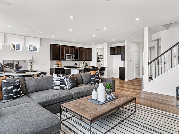 Open Layout for Entertaining