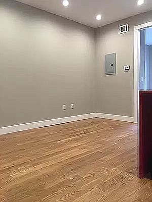 2nd image of 239 Jefferson St #2LL